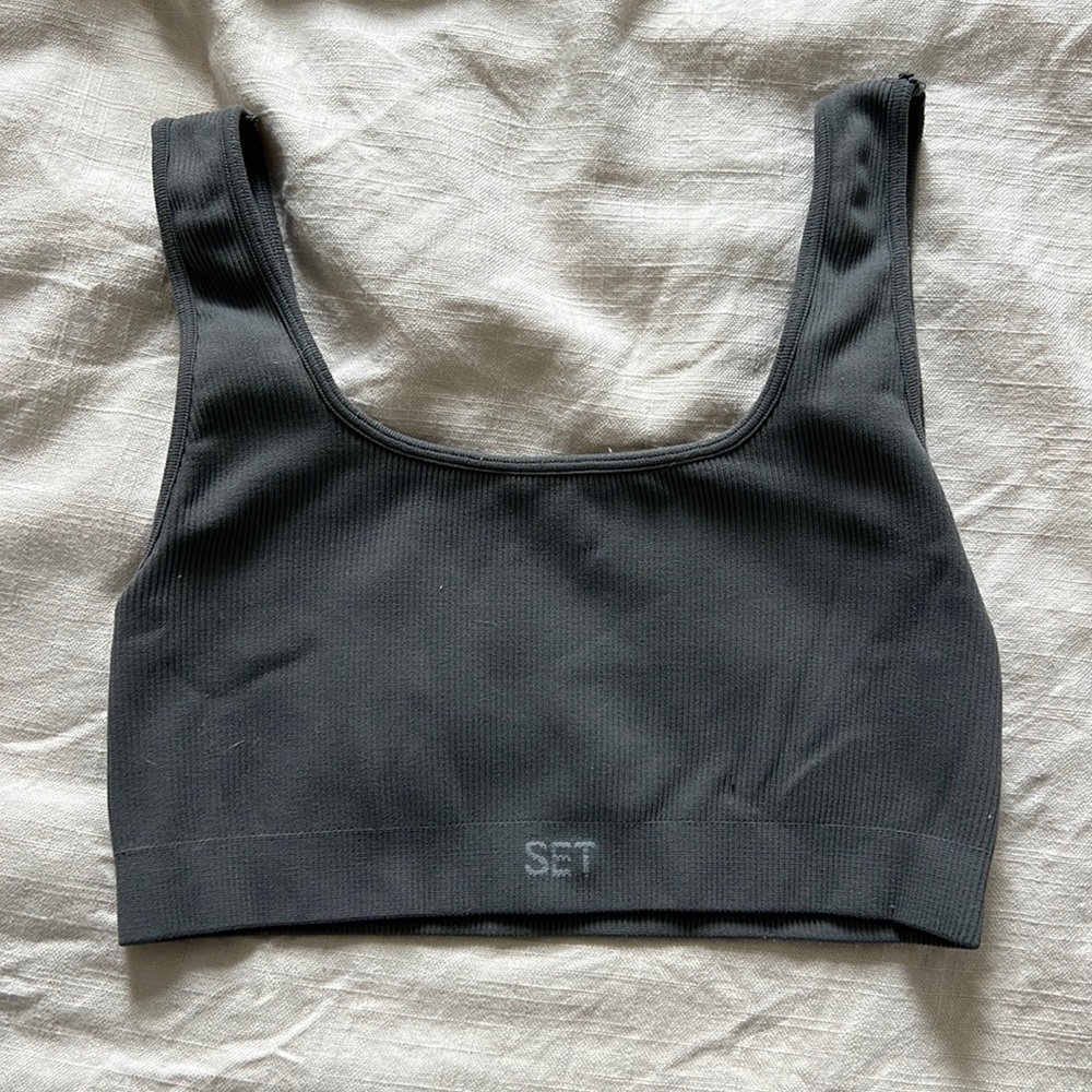 Set Active Box Cut bra top - Size M/L - maybe worn once